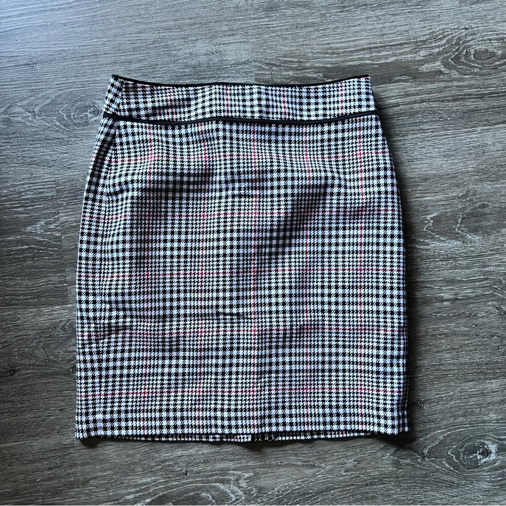 Banana Republic Pencil Skirt